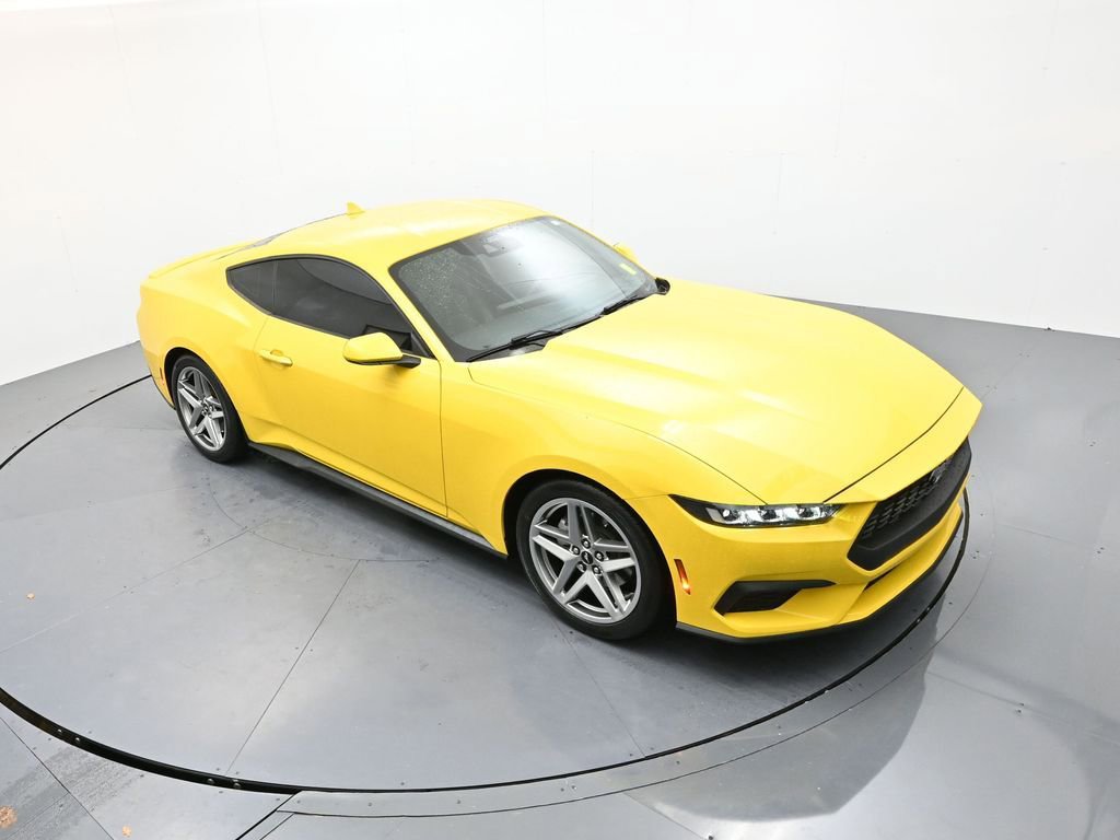 Used 2024 Ford Mustang Premium image 19