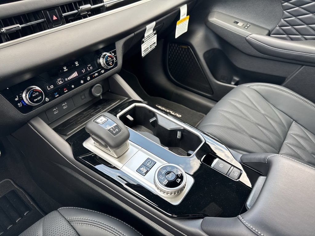 New 2026 Mitsubishi Outlander SEL AWD/4WD image 10