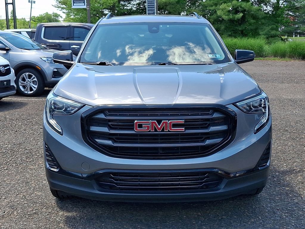 Certified 2020 GMC Terrain SLE w/ Driver Convenience Package AWD/4WD image 2