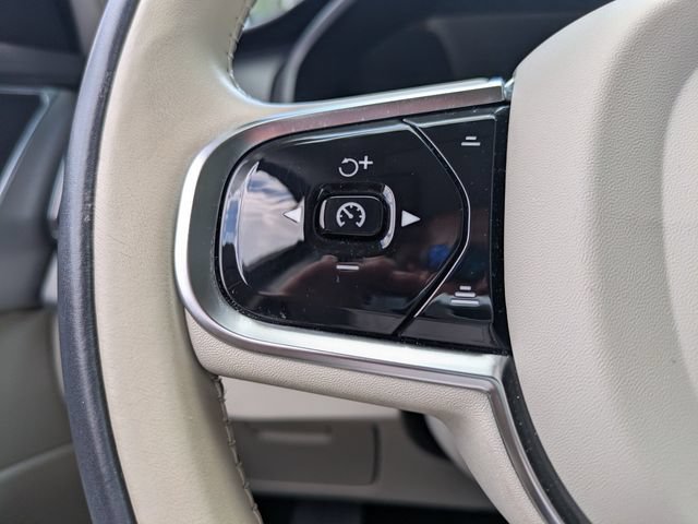 Certified 2024 Volvo XC90 B5 Core w/ Protection Package AWD/4WD image 33