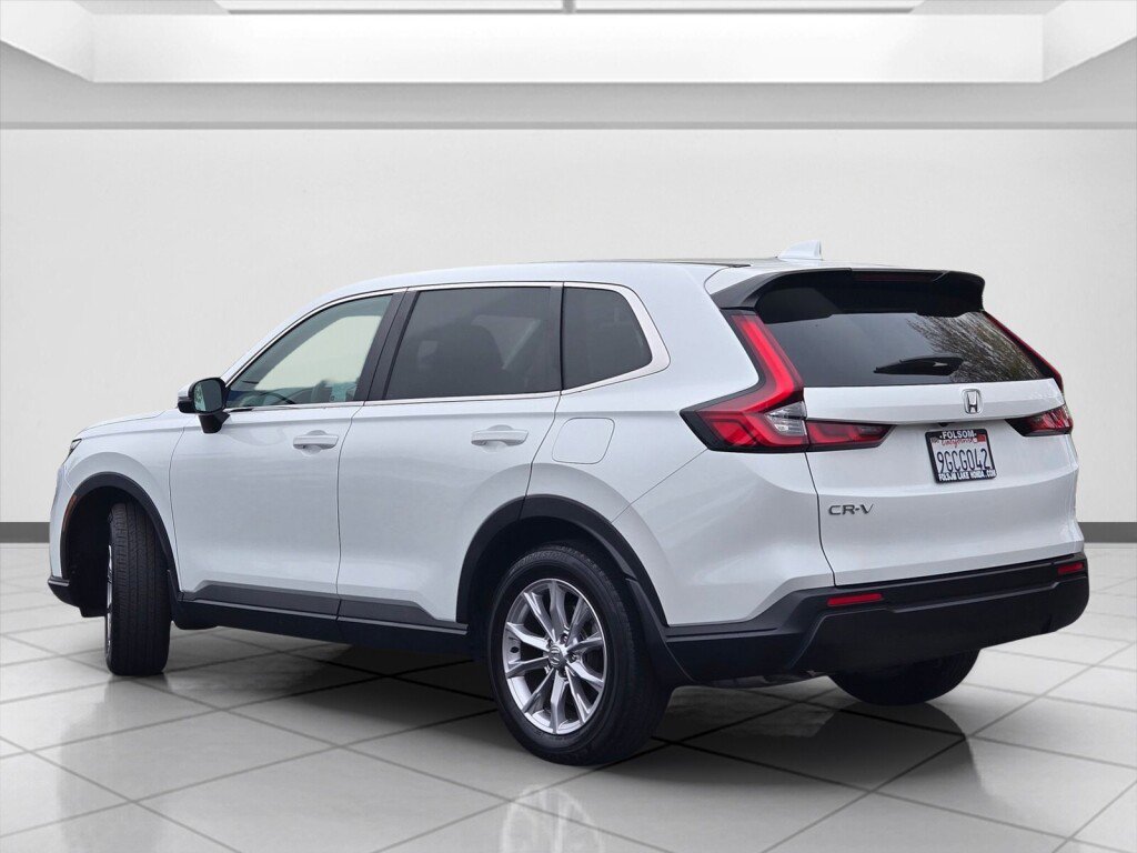 Used 2023 Honda CR-V EX image 7