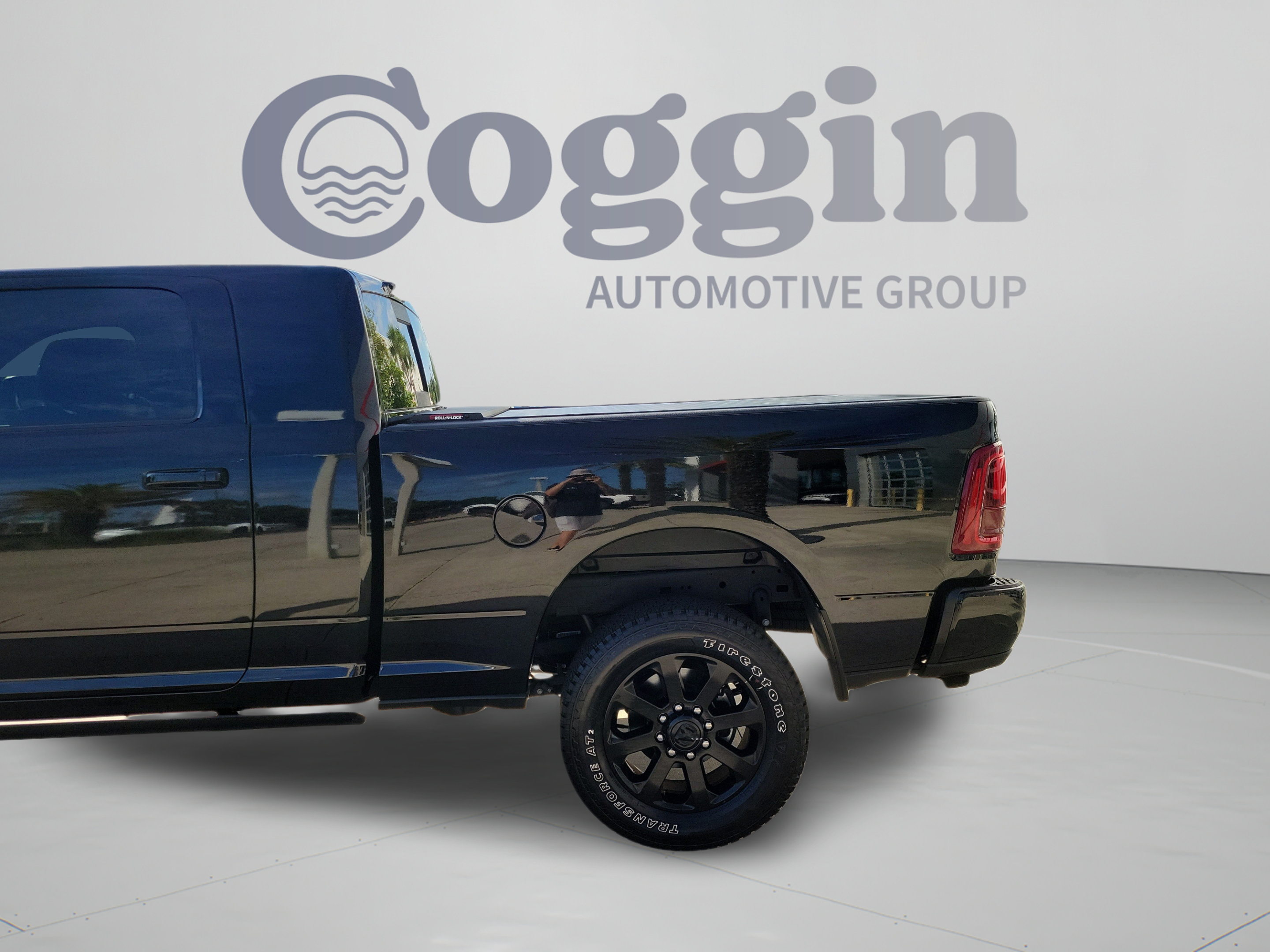 Used 2025 RAM 2500 Laramie AWD/4WD image 33