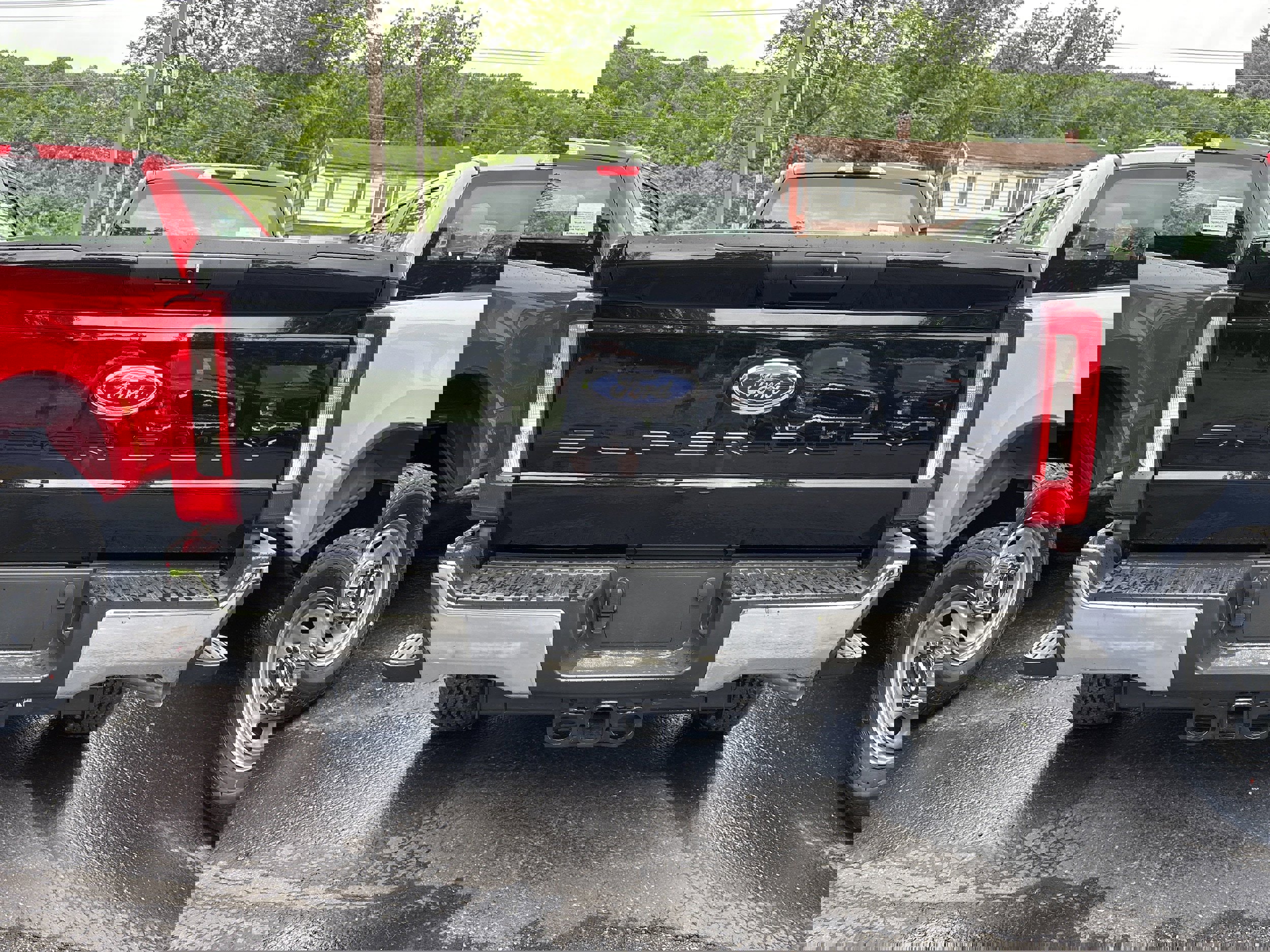 New 2025 Ford F350 XL w/ XL Chrome Package image 4