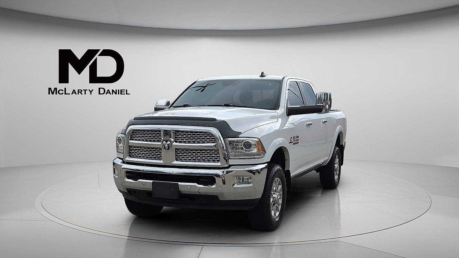 Used 2018 RAM 2500 Laramie image 2