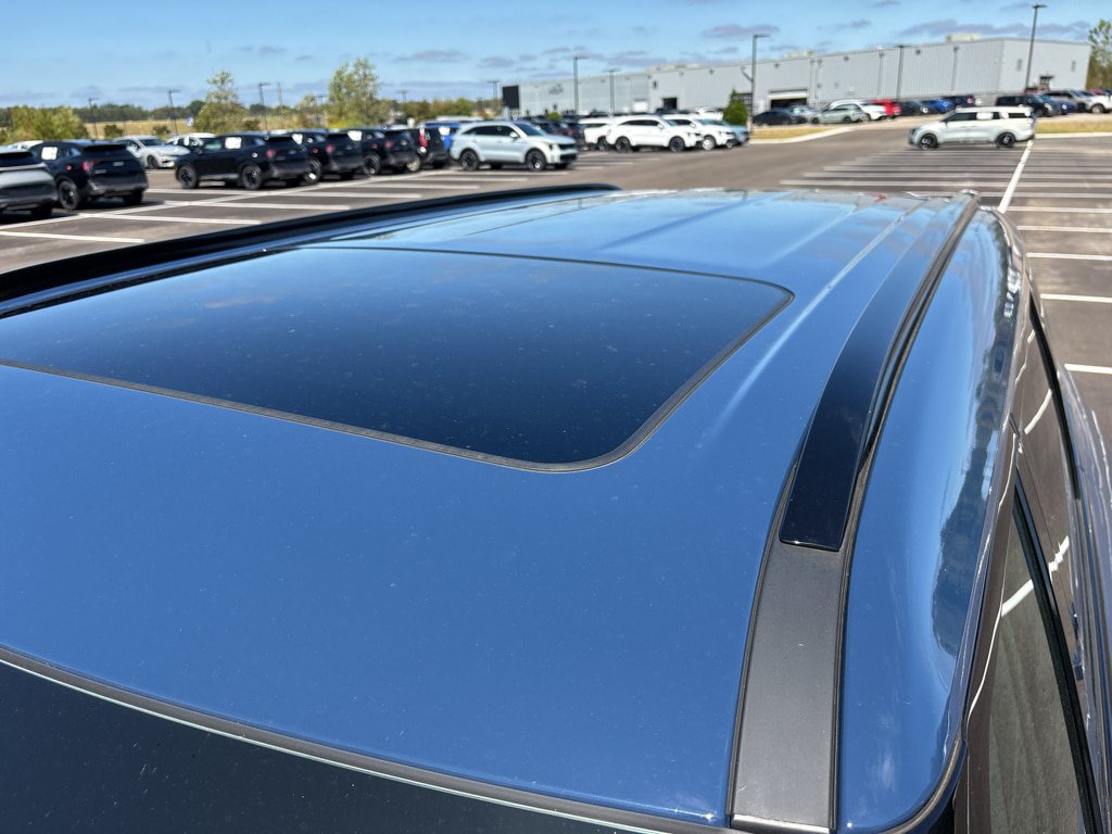 Used 2027 Kia Telluride S w/ Towing Package FWD image 9