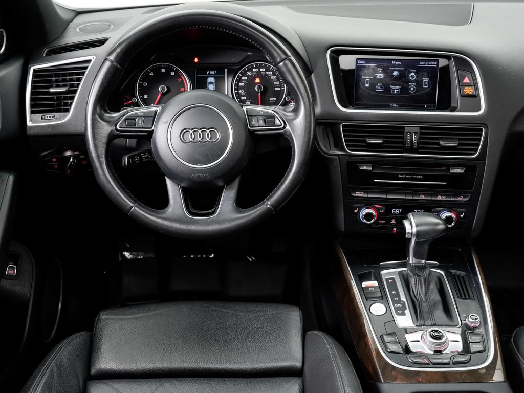 Used 2016 Audi Q5 2.0T Premium Plus w/ Technology Package AWD/4WD image 16