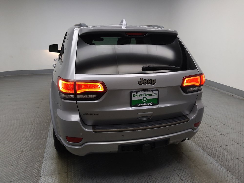 Used 2017 Jeep Grand Cherokee Limited 75th Anniversary AWD/4WD image 6