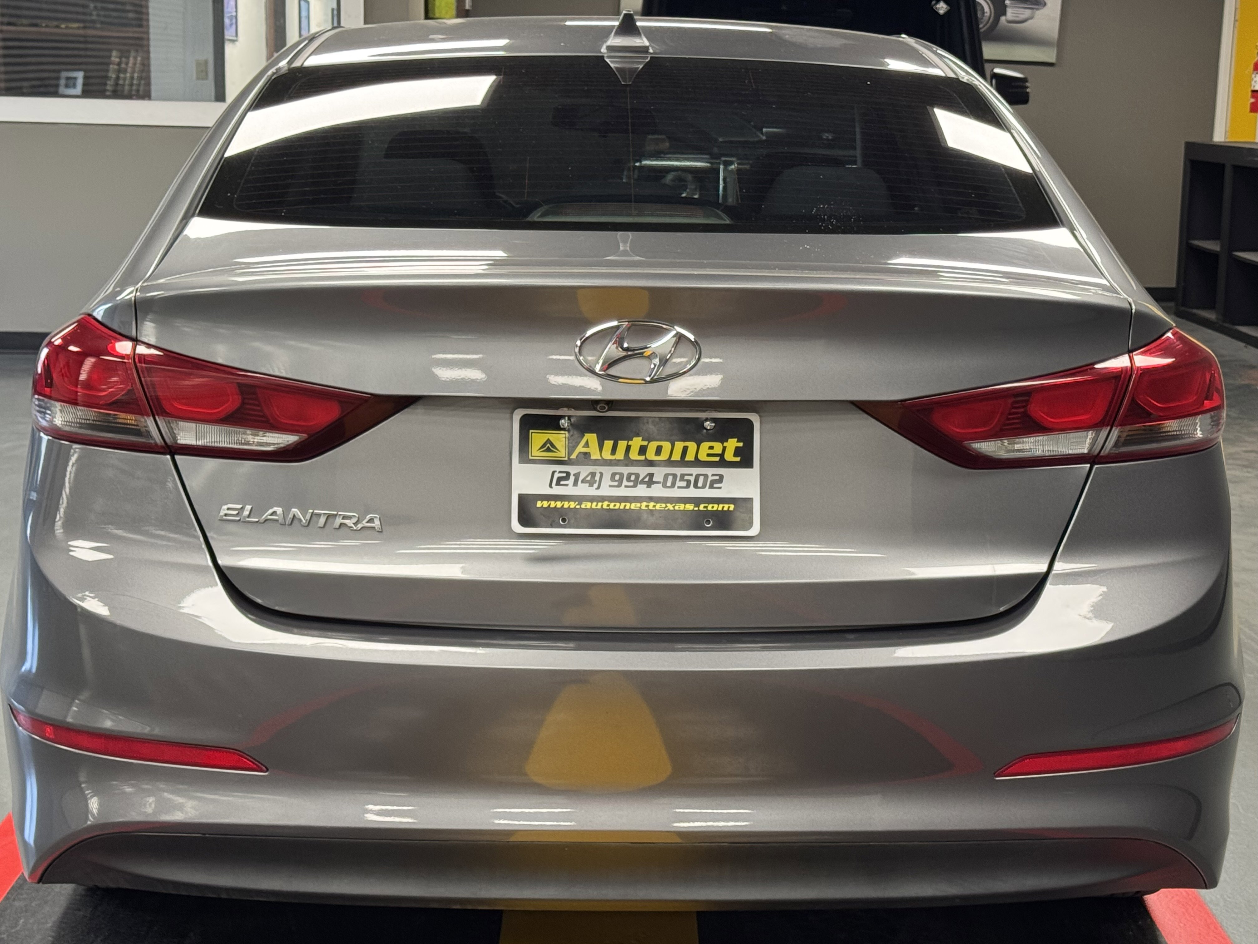 Used 2018 Hyundai Elantra SEL image 5