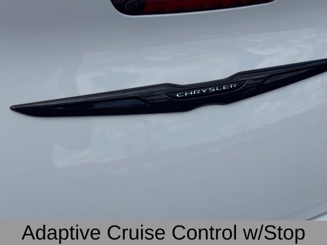 Certified 2021 Chrysler 300 Touring L AWD/4WD image 24