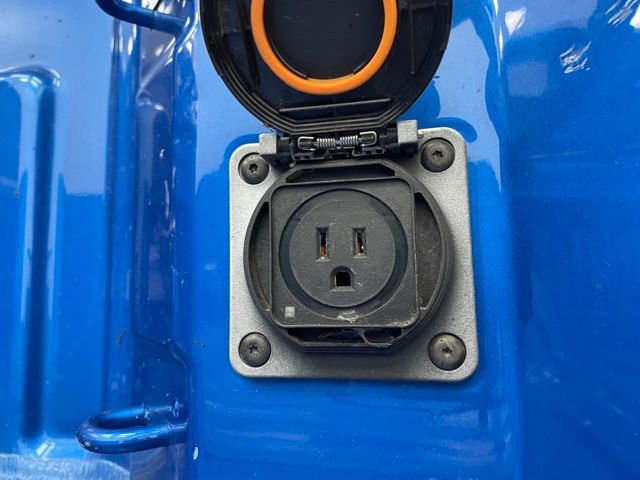 Used 2022 GMC Sierra 1500 Elevation image 16