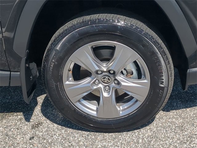 Certified 2025 Toyota RAV4 XLE w/ Convenience Package image 11