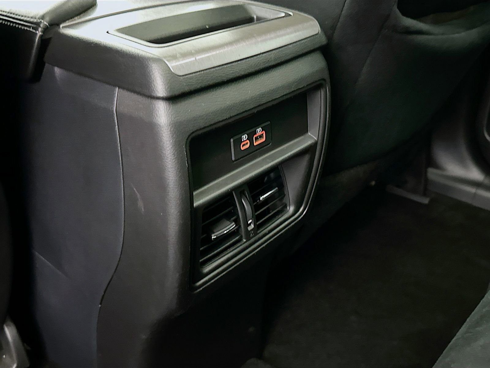 Used 2019 Nissan Murano SV image 26