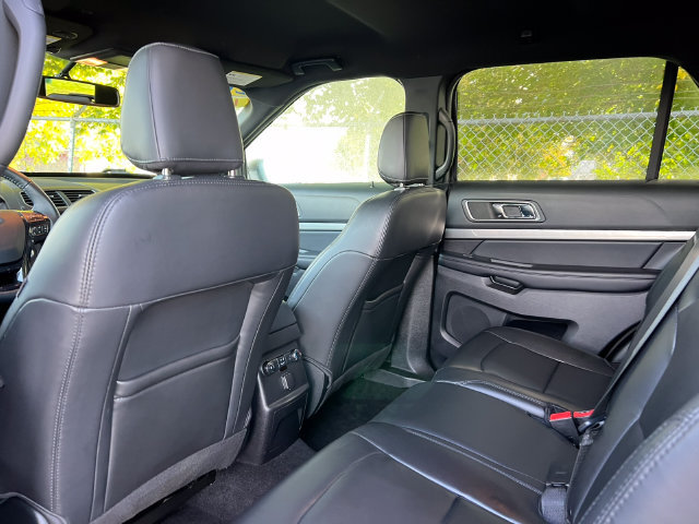 Certified 2019 Ford Explorer XLT w/ Equipment Group 202A AWD/4WD image 36