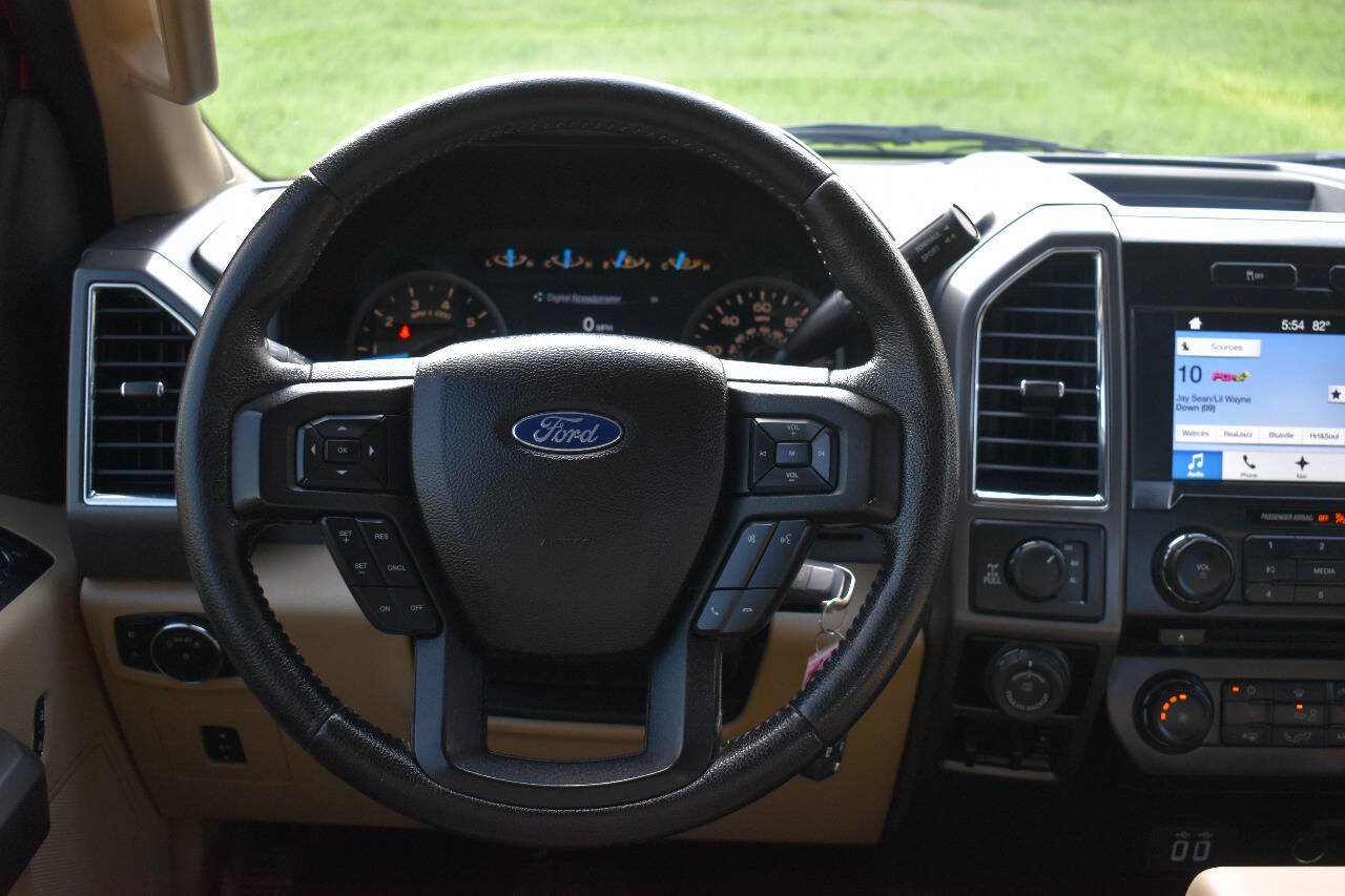 Used 2016 Ford F150 XLT w/ Equipment Group 302A Luxury AWD/4WD image 19