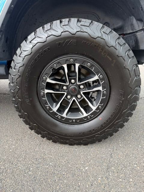Used 2024 Jeep Wrangler Unlimited Rubicon AWD/4WD image 11
