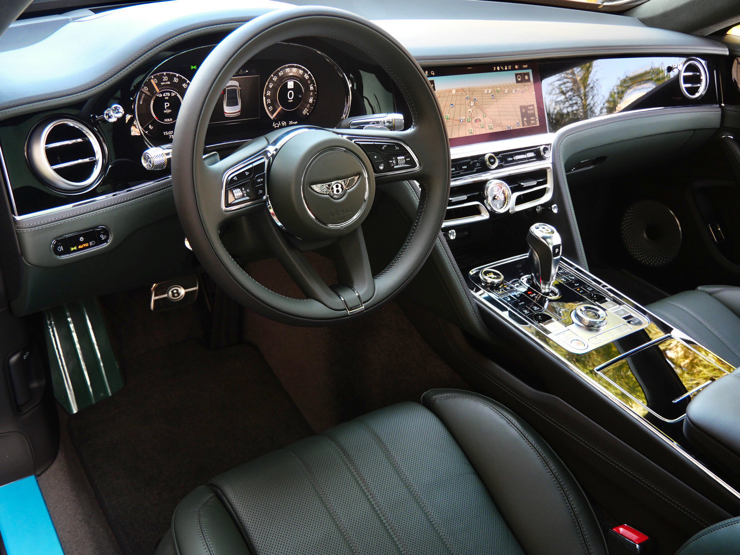 New 2026 Bentley Flying Spur V8 AWD/4WD image 7