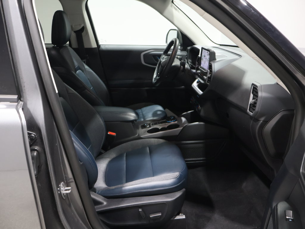 Used 2023 Ford Bronco Sport Outer Banks w/ Tech Package AWD/4WD image 24