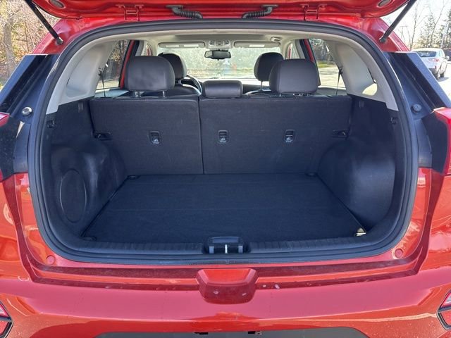 Used 2020 Kia Niro Touring image 25