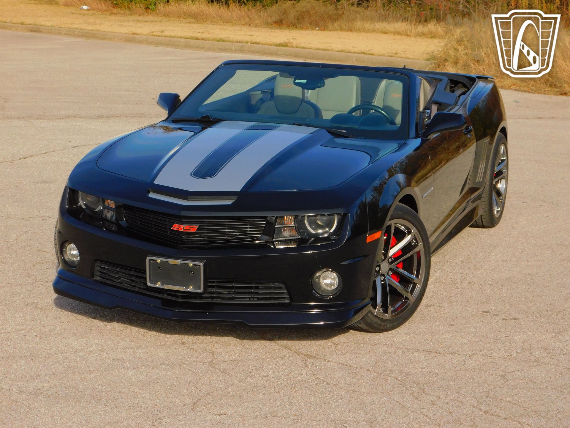 Used 2011 Chevrolet Camaro SS RWD image 4
