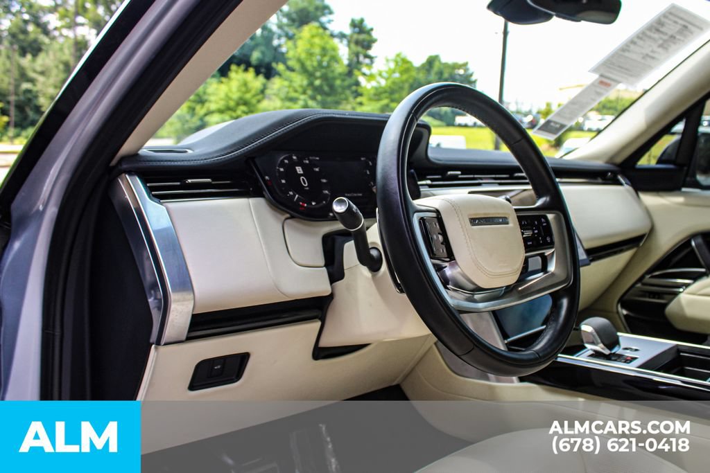 Used 2024 Land Rover Range Rover SE AWD/4WD image 21