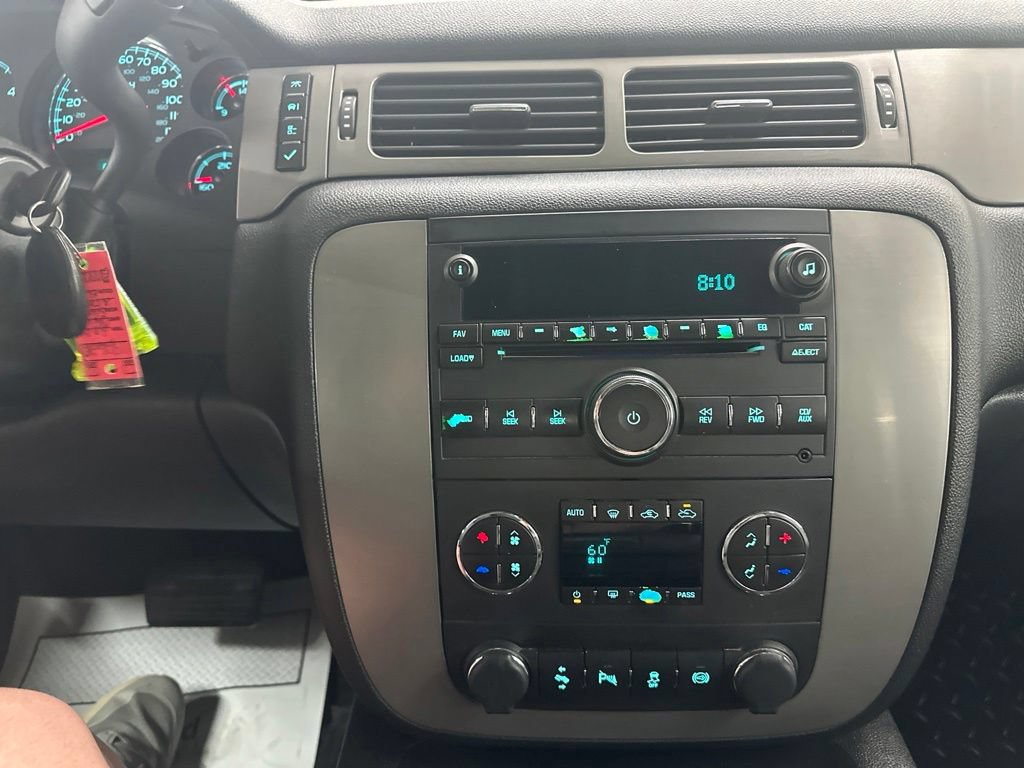 Used 2014 Chevrolet Silverado 2500 LTZ w/ LTZ Plus Package AWD/4WD image 45
