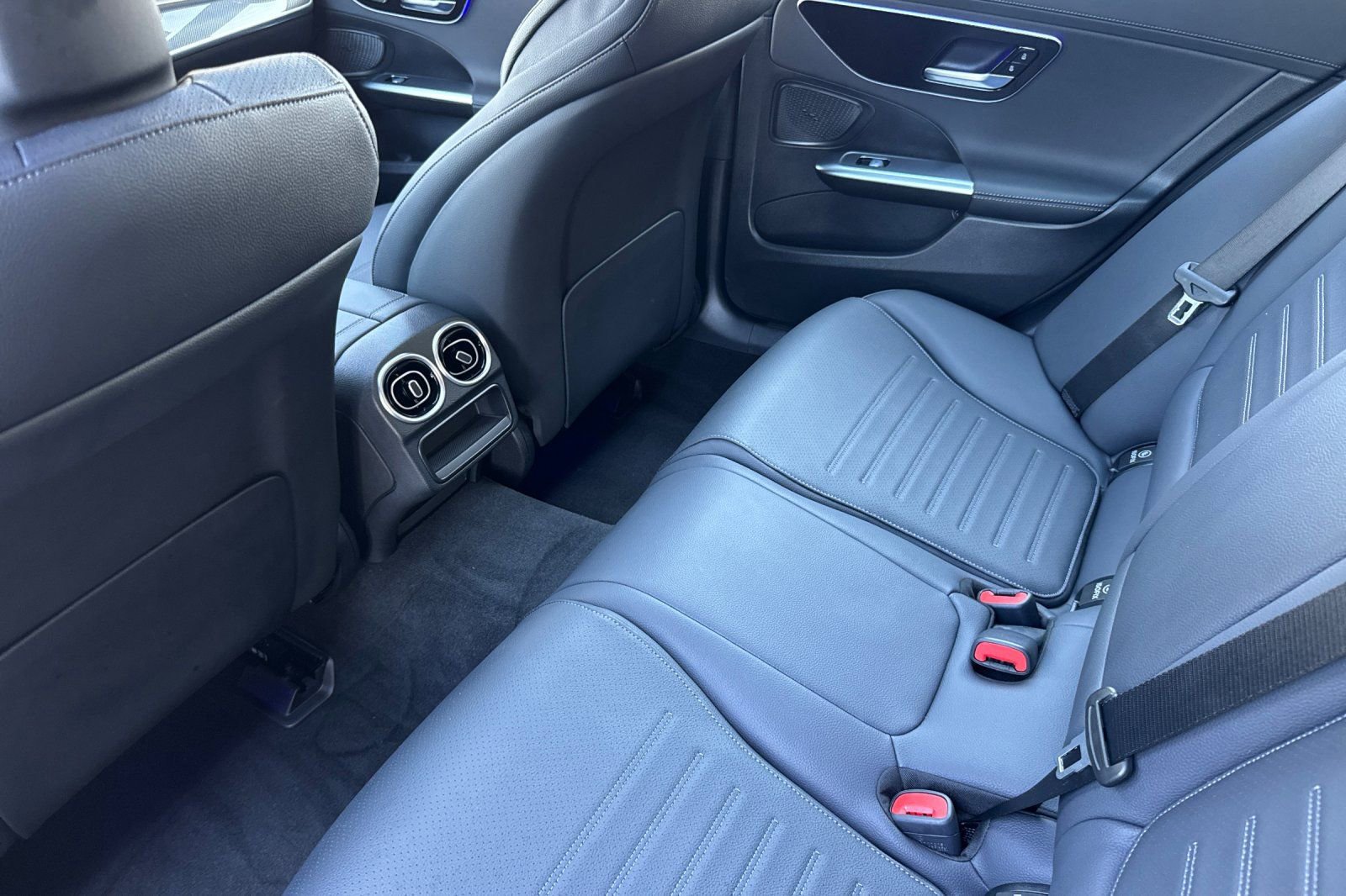 Certified 2025 Mercedes-Benz C 300 Sedan image 13