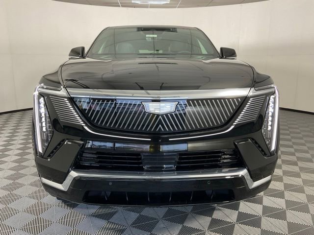 New 2025 Cadillac Escalade IQ Luxury 1 w/ Smart Trailering package video 2