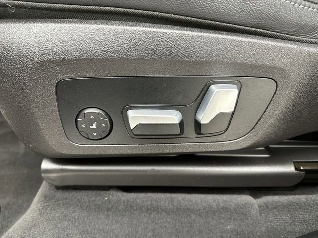 Used 2022 BMW X3 M40i w/ Premium Package image 12