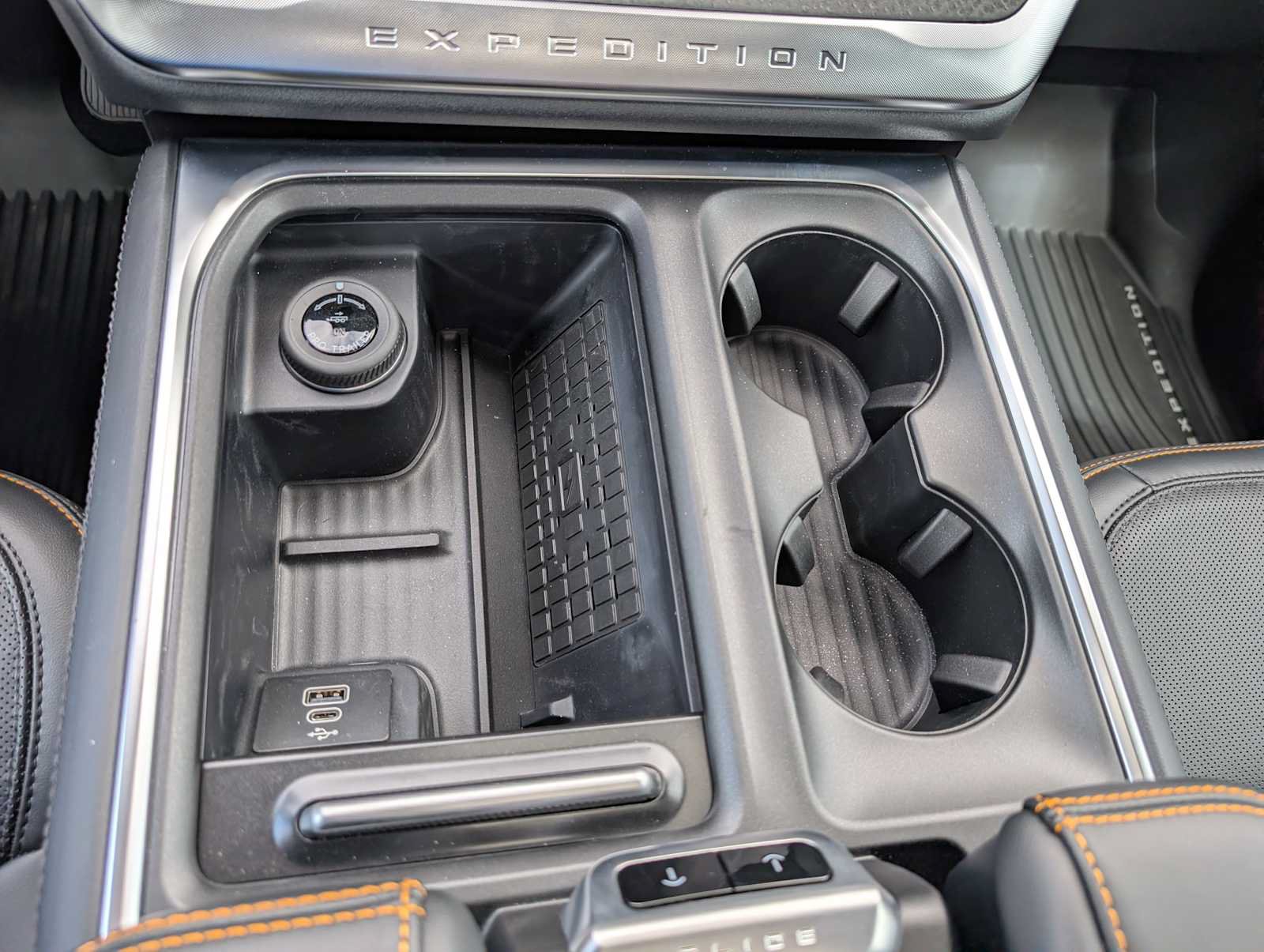 New 2025 Ford Expedition Tremor AWD/4WD image 25