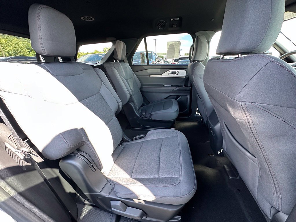 New 2027 Ford Explorer Active AWD/4WD image 24