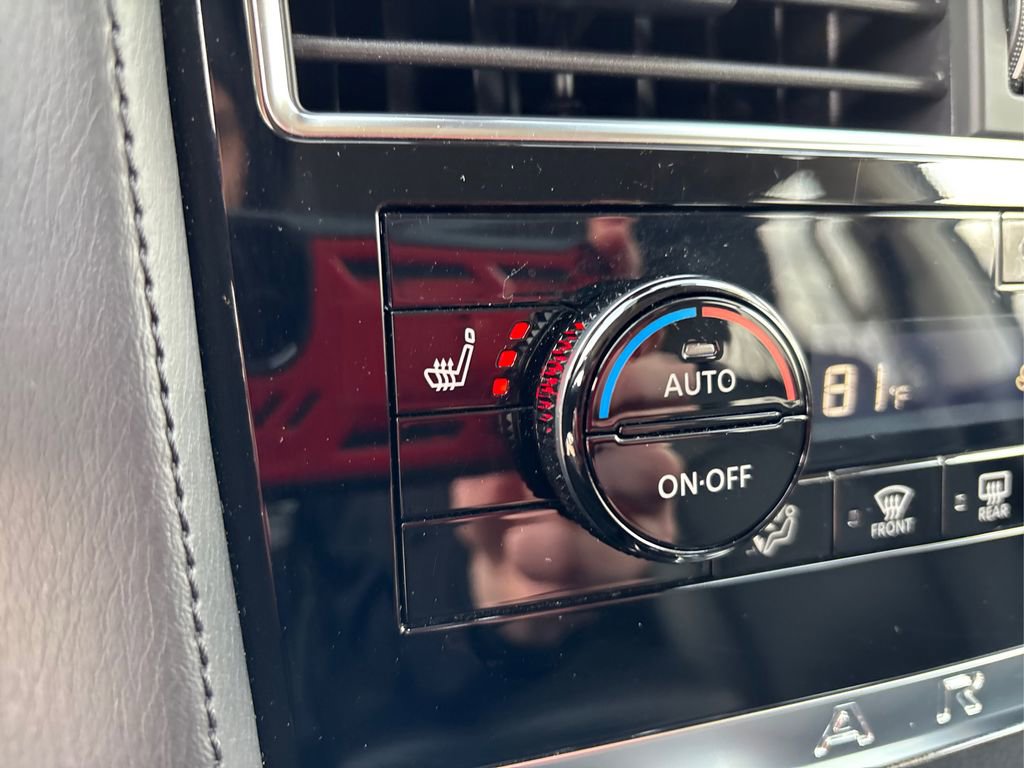 Used 2024 Nissan Armada SV w/ Cargo Package image 33