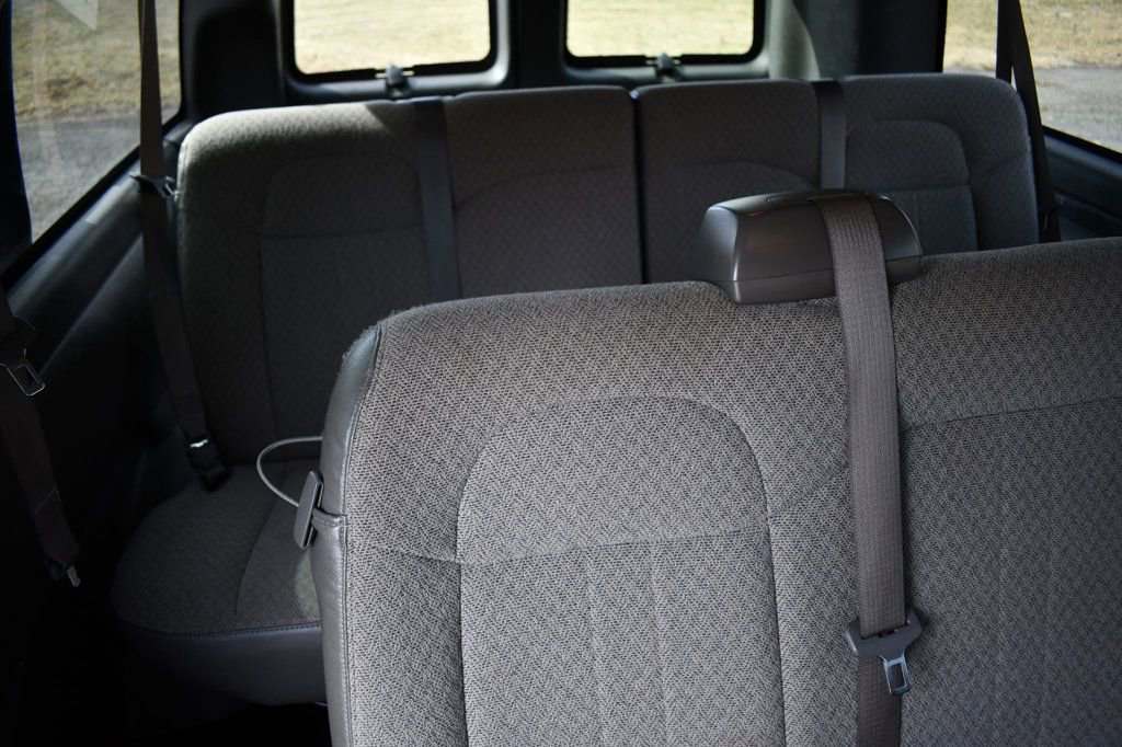 Used 2022 Chevrolet Express 3500 LS image 42