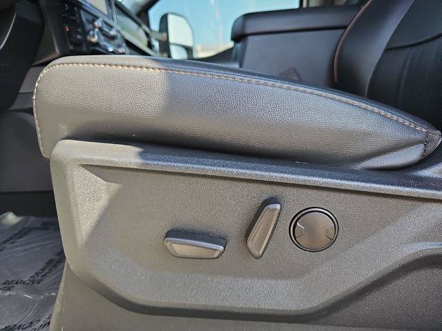 Certified 2025 Ford F250 Lariat w/ Lariat Ultimate Package AWD/4WD image 28