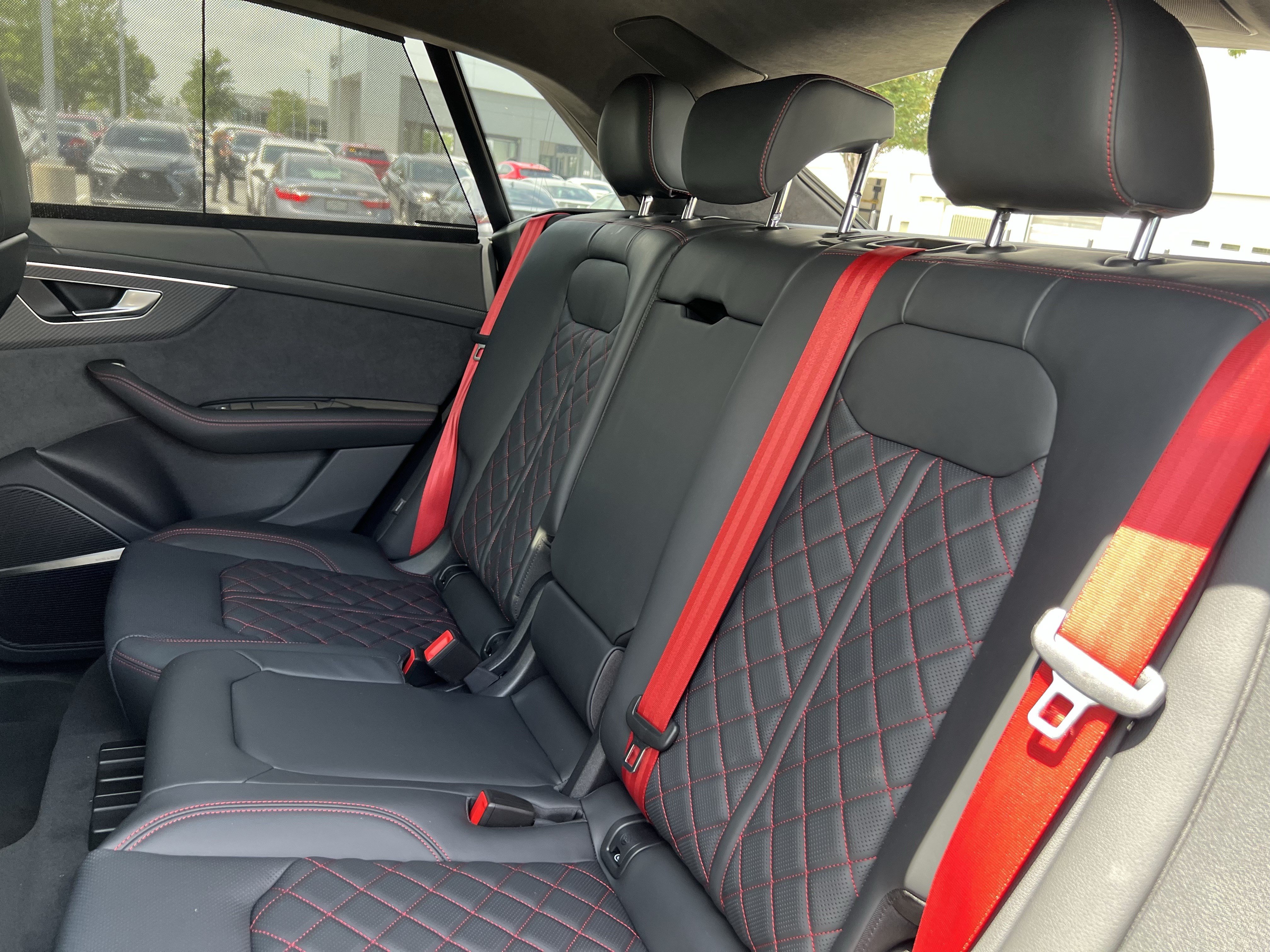 New 2026 Audi SQ8 Prestige AWD/4WD image 34