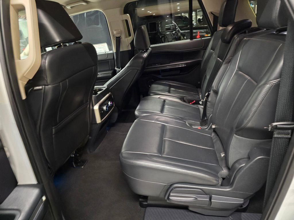 Used 2024 Ford Expedition Max XLT RWD image 33