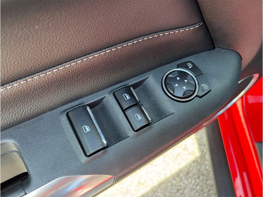 Used 2021 Ford Mustang Premium RWD image 18