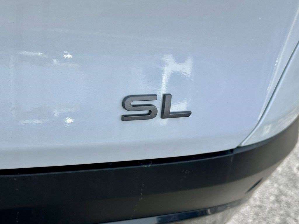 Used 2025 Nissan Murano SL AWD/4WD image 18