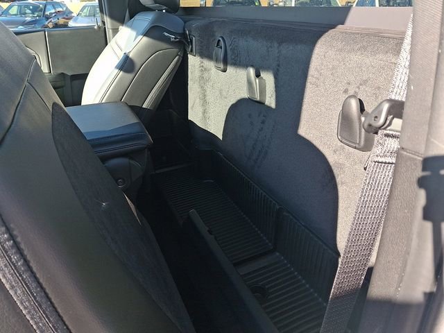 Used 2024 RAM 2500 Tradesman w/ Chrome Appearance Group image 10