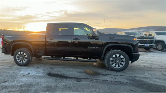 New 2026 Chevrolet Silverado 2500 Custom w/ Snow Plow Prep/Camper Package image 9