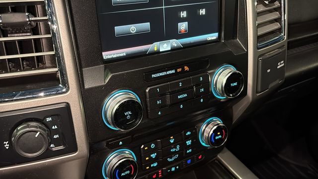 Used 2015 Ford F150 Lariat w/ Equipment Group 502A Luxury image 18