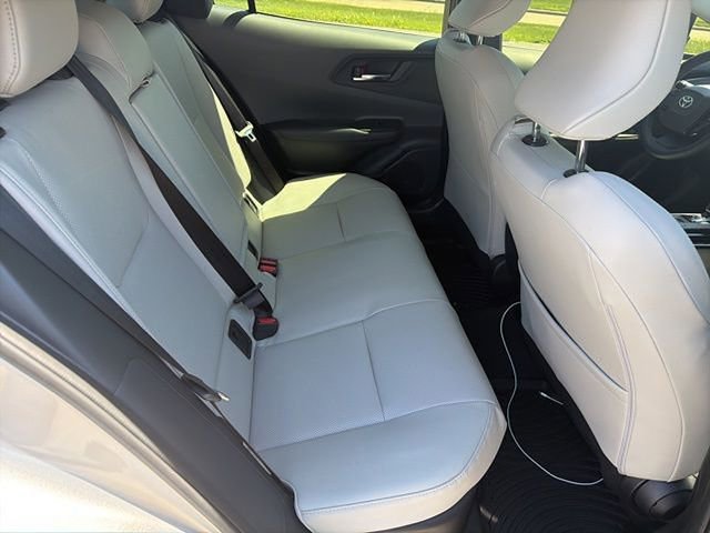 Used 2024 Toyota Prius XLE AWD/4WD image 10