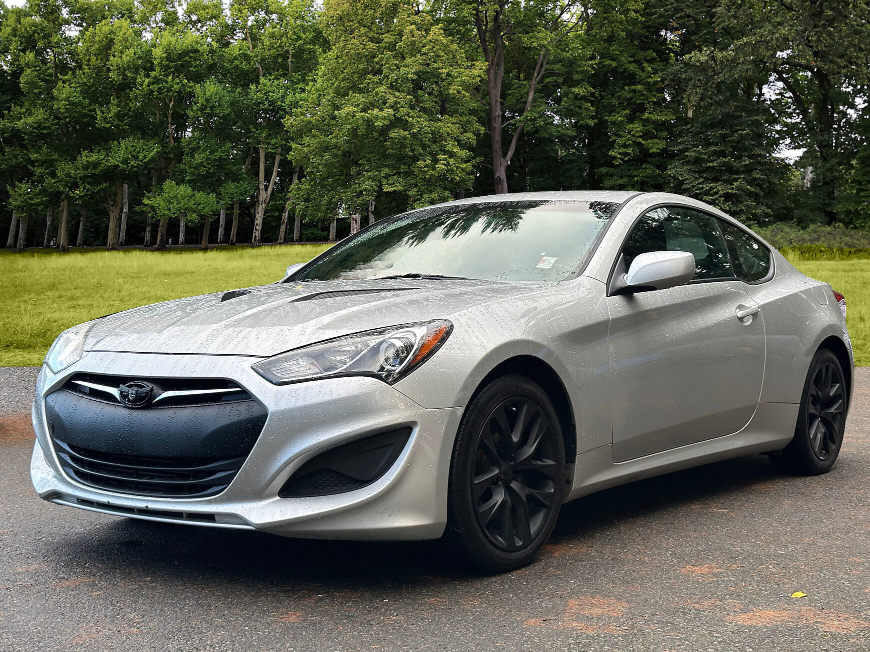 Used 2013 Hyundai Genesis 2.0T image 3