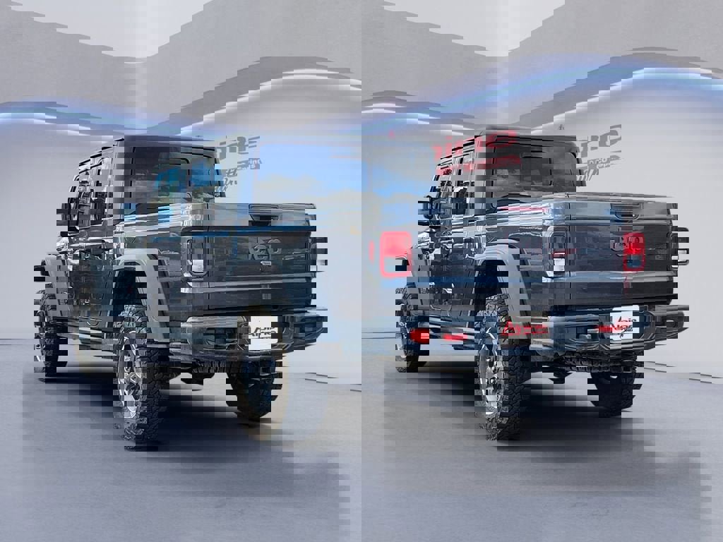 Used 2020 Jeep Gladiator Rubicon w/ Cold Weather Group image 3