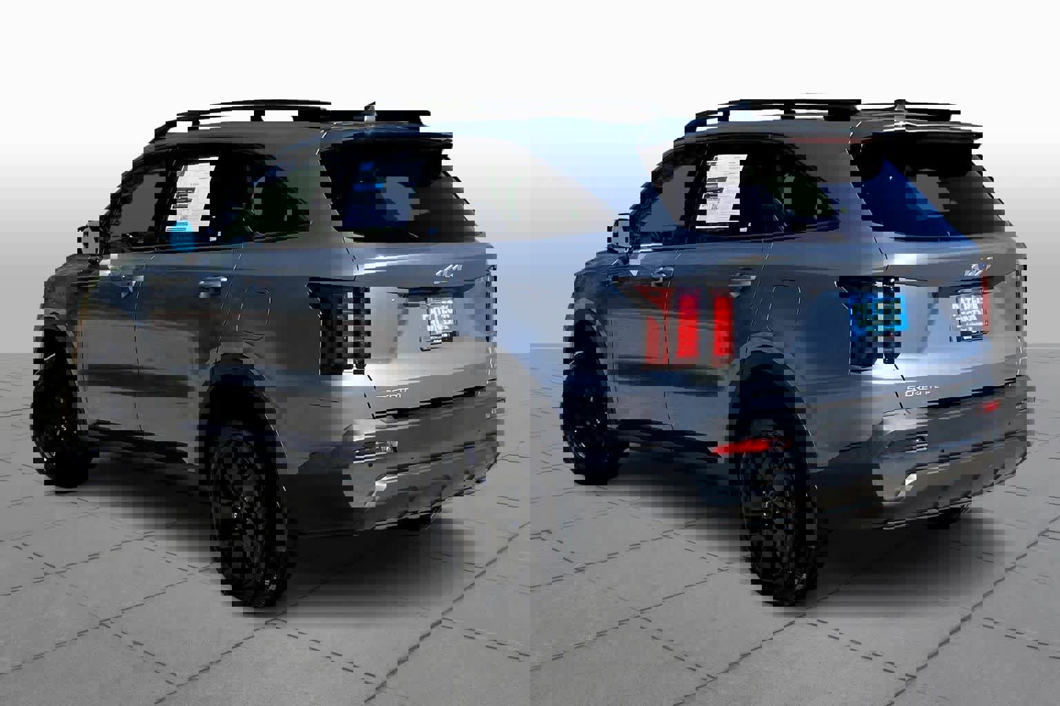 Used 2023 Kia Sorento S w/ Panoramic Sunroof Package image 11