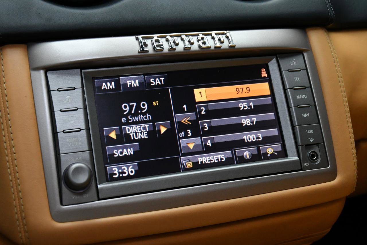 Used 2014 Ferrari California RWD image 49