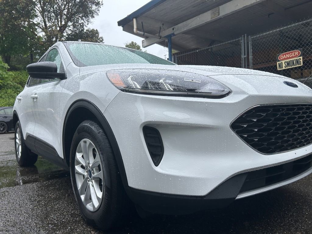 Used 2022 Ford Escape SE AWD/4WD image 34