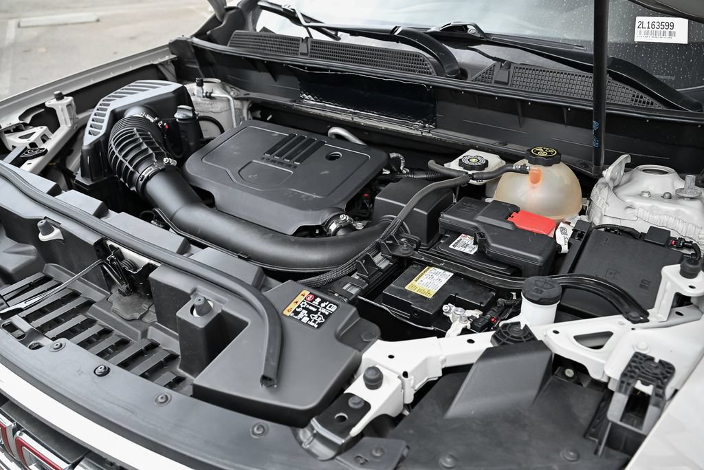 Used 2022 GMC Acadia SLE FWD image 15