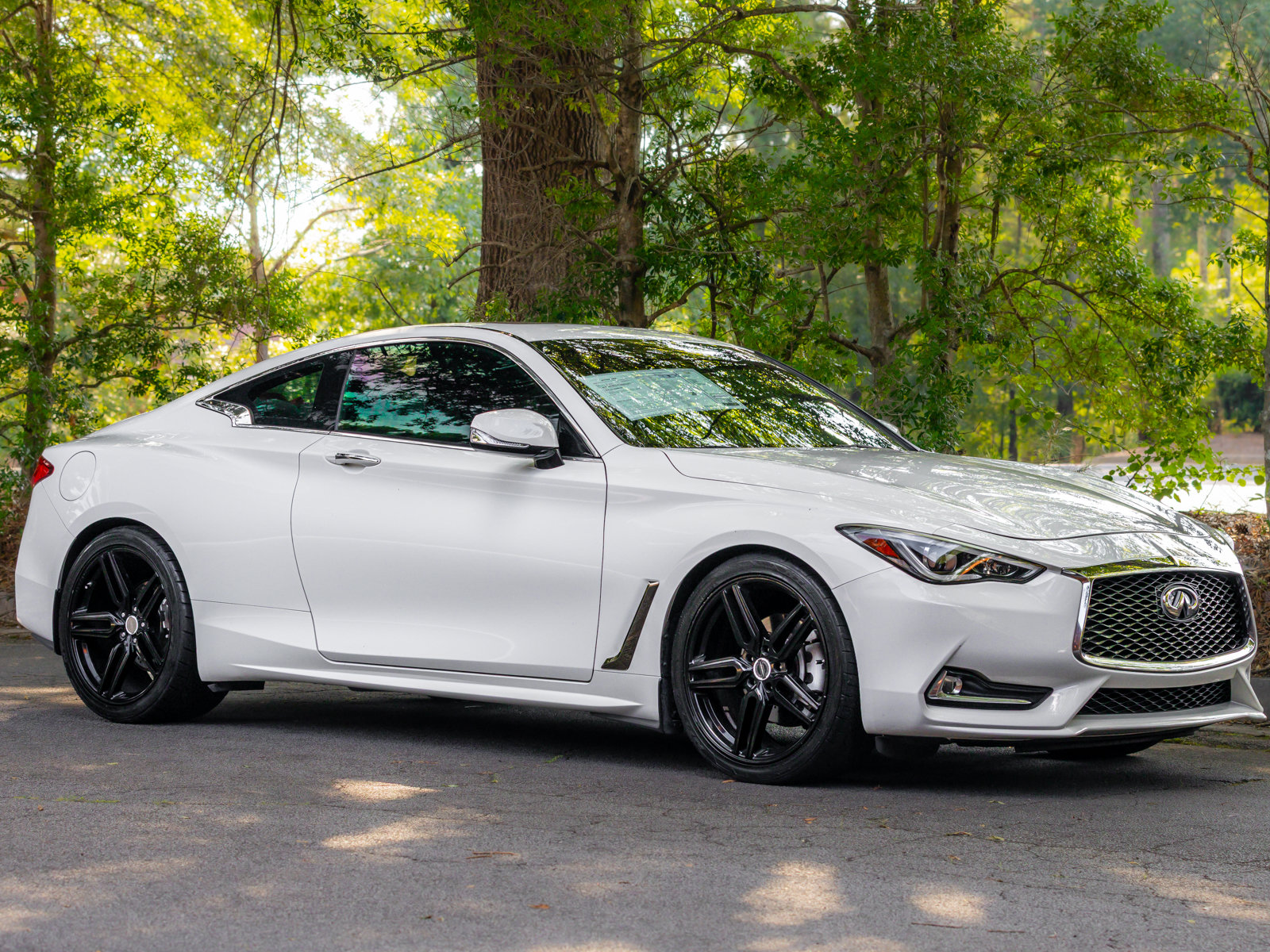 Used 2017 INFINITI Q60 3.0t w/ Premium Plus Package 3.0T RWD image 51