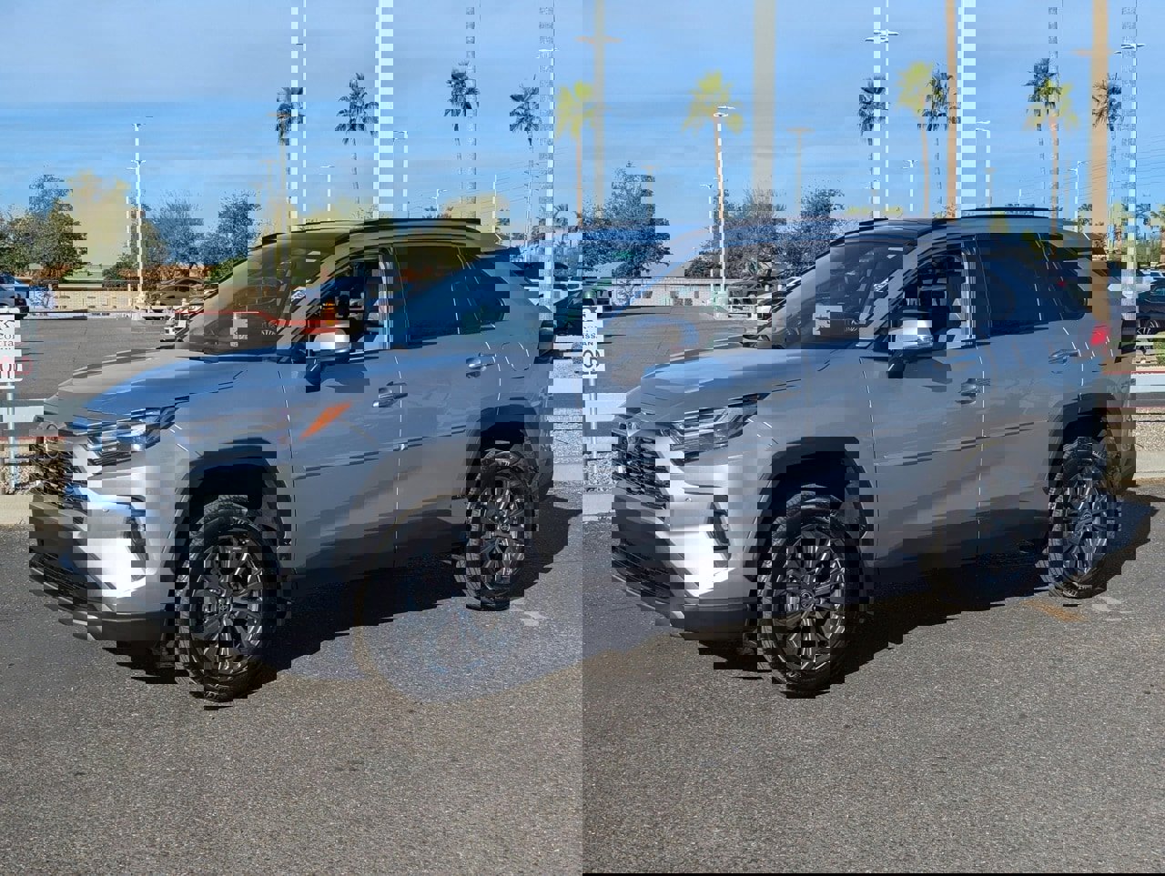 Used 2023 Toyota RAV4 Limited image 2