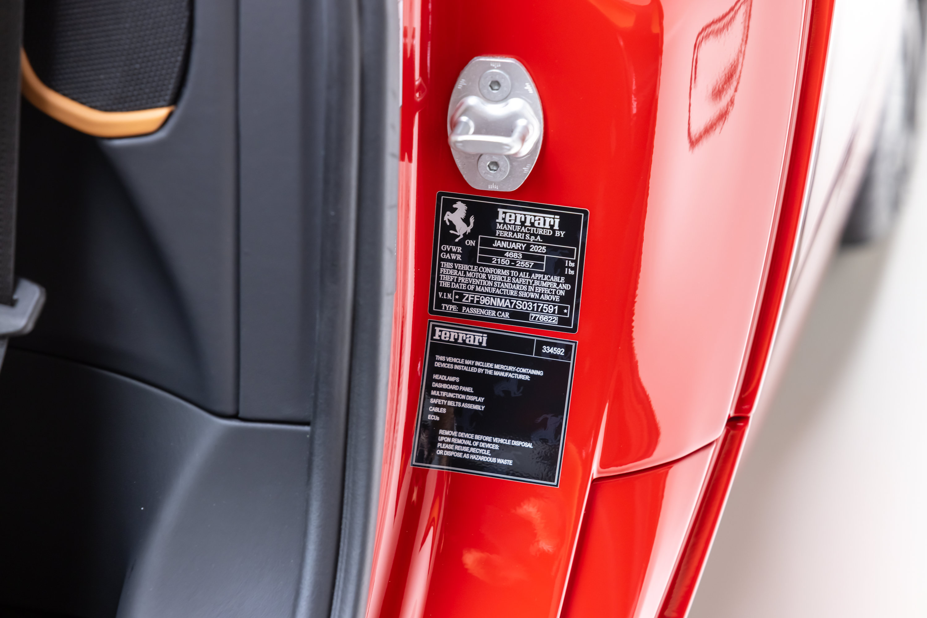 Certified 2025 Ferrari SF90 Spider AWD/4WD image 61